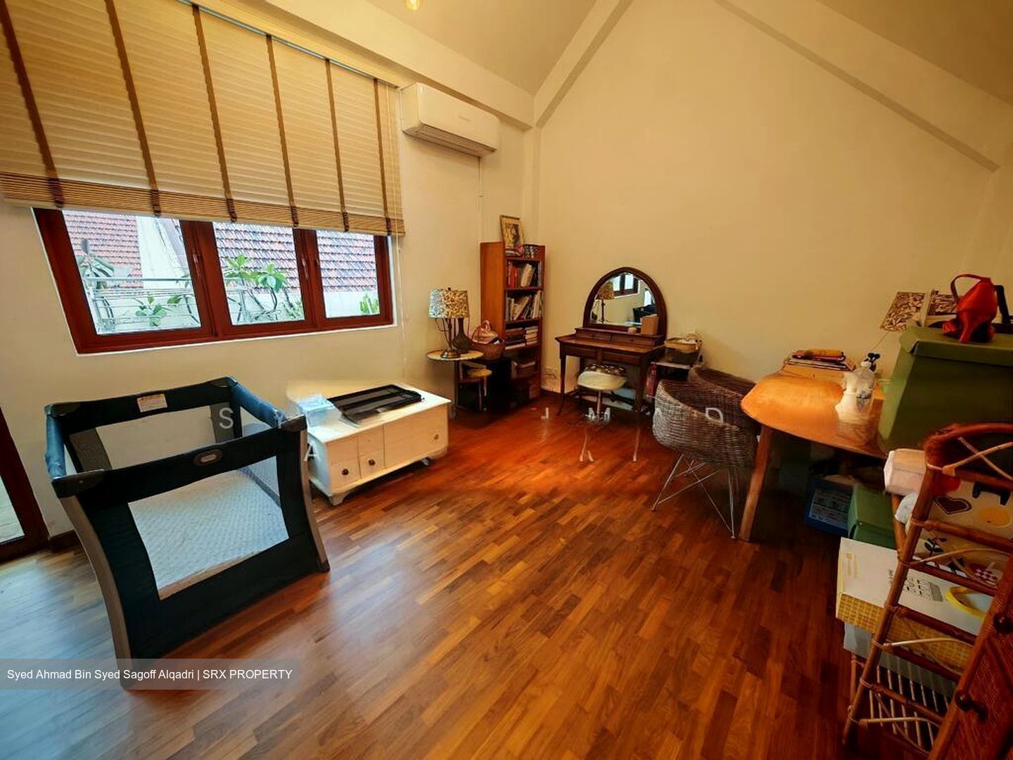 Race Course 138 (D8), Apartment #592373391